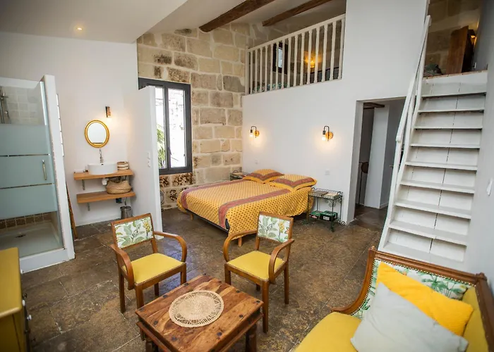 Bed & Breakfast Oustaou De Betty Et Bob 3*