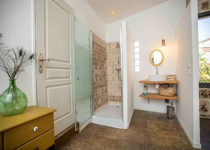 Bed & Breakfast Oustaou De Betty Et Bob